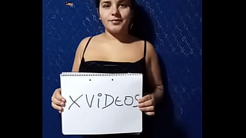 Preview 1 of Ukran Grls - V&iacute_deo de verificaci&oacute_n