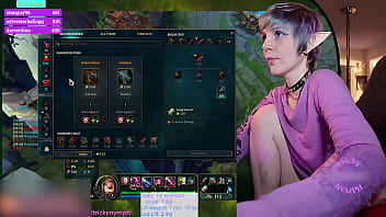 Preview 2 of Homemade Shocking - Tricky Nymph Plays League of Legends on Chaturbate! 25 on Jinx!!