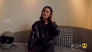 Preview 2 of Cubby Paki - ModelMedia Asia-Picking Up A Motorcycle Woman On The Street-Chu Meng Shu-MDAG-0003-Best Original Asia Porn Video