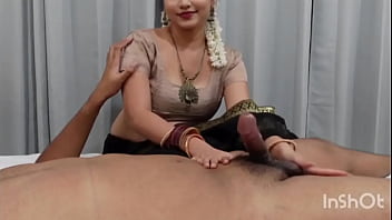 Preview 3 of Threesom Chubby - माझ्या मराठी वयनी ला बघुन बुल्ला उठला होता बुल्ला बघुन वयनी पण गरम झालि आणि कचाचक झवुन घ्यायला लागली