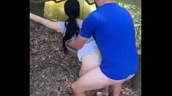 Preview 3 of Whitney Wisconsin Fucking Dog - Sex u prirodi