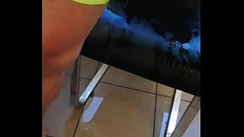 Preview 3 of Anal Old Lady Bbw - PEEING in pants