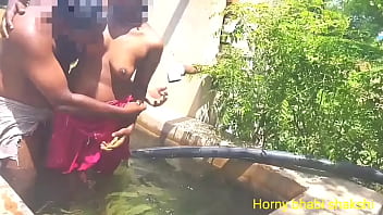 Preview 2 of Valeria Osini - Tamil aunty bathing and fucking with uncle