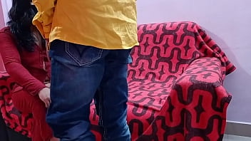 Preview 1 of Mamidn Xxx Vodio - Rima ने झाड़ू से पिटाई की पति की उसके बाद सौतेले भांजे से चुदी | साफ़ हिन्दी आवाज मे