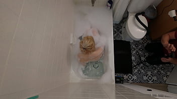 Preview 4 of Film Mohter - Annie Archer ,  and Shower LEFT 3