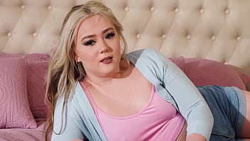 Preview 1 of Jaanis Sex - Horny and Heartbroken: Eva Nyx&#039_s Steamy Solution to Her Boyfriend Drama