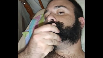 Preview 3 of Bianca Breece - Cascandome el nabo en la cama 25-05-22