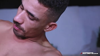 Preview 4 of Kiara Mia Blowjob Massage - Meu tioz&atilde_o me botou pra mamar ele