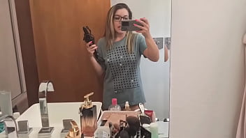 Preview 1 of 9 Sal Sex Hd - loira gostosa foi arrumar o cabelo ,  mas deixou a buceta aparecer