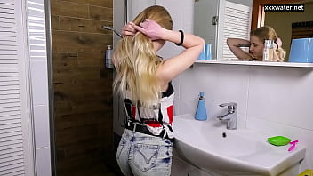 Preview 1 of Naked Full Movies - New girl Irka Davalka masturbates in shower
