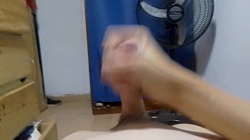 Preview 3 of Hd Sex With Step Father - Me masturbo en la pieza de m&iacute_