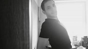 Preview 1 of Tanga Mini En Chica Hermosa - Gergely Molnar - Sexy poses and big cock