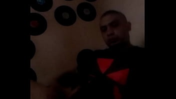 Preview 1 of Sexs Gratuit - mis tios salen de viaje,  e imagina que hago com mi prima