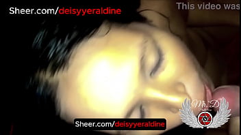 Preview 2 of Indonesia 16 Girl Hot Sex - Blowjob until he cums and receives all the cum in my mouth and swallows it all. Full videos on XVIDEOS RED. Special videos with delivery guys on my member subscription channel. Deisy Yeraldine Marquez Ramirez,  porn 100% Real y Amateur