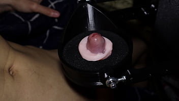 Preview 3 of Slim Mom Big Cok - Very hard masturbates big cock car for auto fucking!
