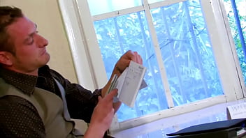 Preview 1 of Karat Sex Hai Hd Videos - Al nuovo professore gli piace scopare nel culo la giovane studentessa