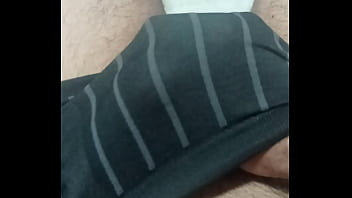 Preview 3 of Footjob Live - Novinho se masturbando de cueca  17cm