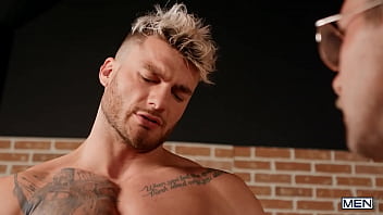 Preview 3 of Sunny Dawon Loodin - Stroking His Big Brush / MEN / William Seed,  Benjamin Blue  /  - Follow and watch William Seed at www.men.com/william