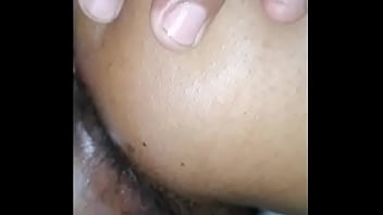 Preview 2 of Petite Gut - Sexo oral anal