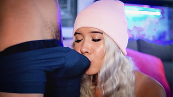 Preview 1 of Be Xxxxxx Videos - Horny blonde sucks her cock in front of her fans