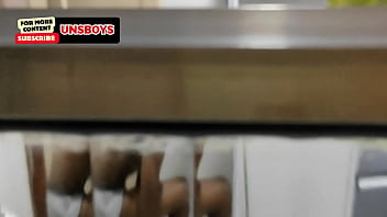 Preview 4 of Indian Condoms Xxx Teachers - Safadinho do New Black tomando banho (Pr&eacute_via ) | Assista Completo no Red