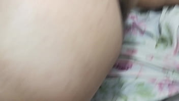 Preview 4 of Indian Doctor With Peation - ayudo a mi hermanastra en sus redes sociales y me le corro en su vagina