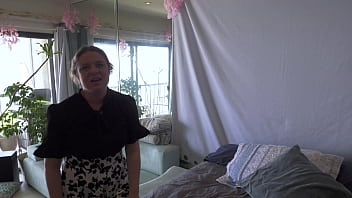 Preview 1 of Fcok Vib - Strip Teasing stepmom helps her stepson cum