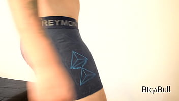Preview 4 of Flim Porno Japanese - Modeling boxers for you love