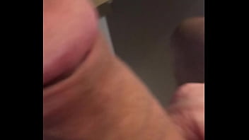 Preview 3 of Sex Driving - Pau gozando na punheta ,  estava com tesao nao aguentei