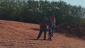 Preview 4 of Kassal Sex - EU FAZENDO A GAROTA PERDIDA NO MEIO DO MATO COM OS PE&Atilde_O NO INTERIOR DE SP FUDENDO COM 2 NO MATO E NO TRATOR VEJA COMPLETO NO X.RED