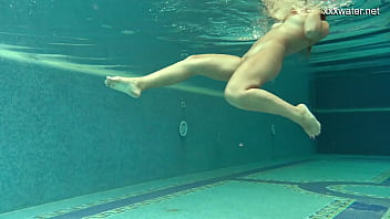 Preview 4 of Indian Sex Xxx Big Ass - Vyvan Hill super beautiful underwater babe