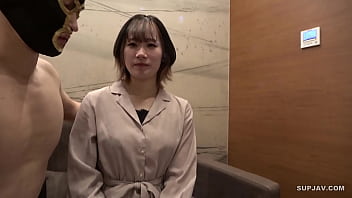 Preview 1 of Grope In School Assembly - 秋田のピュア巨乳ちゃん
