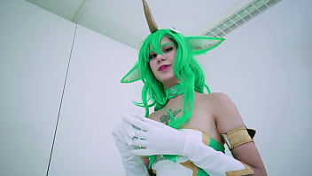 Preview 2 of Gloryhole Small - Essa Soraka aguenta uma piroca gigante