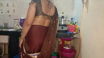 Preview 1 of Karlota Goldnerova - Jija ji ne choda saali ko jabardasti Hind clear audio