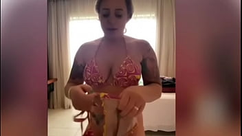 Preview 2 of Japanese Wife Afire Porn Movi - Depois do 69,  cavalguei gostoso e ganhei leitinho de dois.