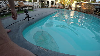 Preview 4 of Horny Neighbor Showwer - Scarlett Johnson Pool Blowjob RIGHT
