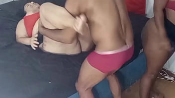 Preview 4 of Www Xnxx 20014 - transando com duas garotas gordinhas com uma bunda grande .- Nana Diaba - chubby boca de veludo