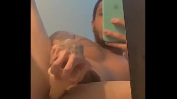 Preview 2 of Cumshort Compliment - VENEZOLANO ROMPE MI CULO