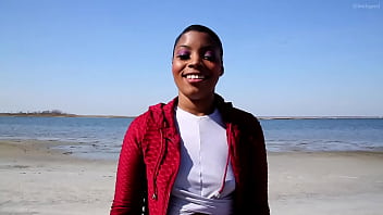 Preview 1 of Humpdate Tramp Stamp - Pretty Ebony gives Blows Job to White Boy on the Beach