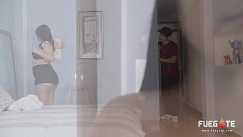 Preview 2 of 4 Ledbisn - La mejor venganza (GinezFlowers) Hermosa mujer despechada decide vengarse de la mejor forma,  follar duro  con el mejor amigo de su marido infiel frente a &eacute_l,  la mejor corrida de su vida