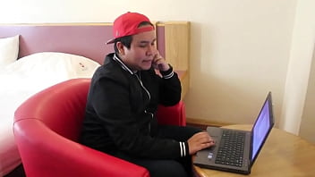 Preview 1 of Dare Dorm Katie - Dana barzagli en castigando a mi empleado