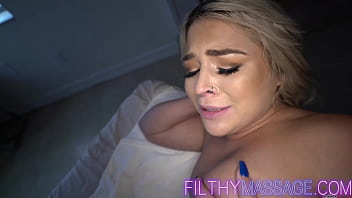 Preview 4 of De Locura - Hot Blonde PAWG Rharri Rhound Gets Big Ass Rubbed and Pussy Fucked