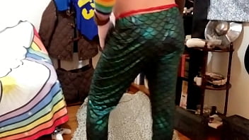 Preview 2 of Ebony But Pic - Sexy tease by Max Shenanigans