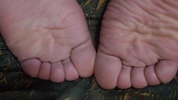 Preview 2 of Mo Hoot Df - Soles Fetish