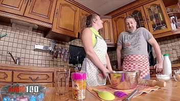 Preview 1 of Hd4k Mom Com - Little pastry lesson that turns into a very hardcore fuck game with the beautiful little Spanish Venom Evil