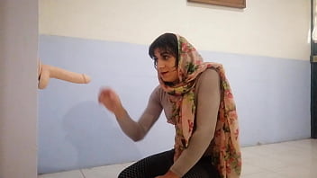Preview 1 of Muislem Sex Videos Hd - Sissy Deepthroat With Dildo Extended Session Part 1