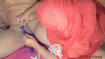 Preview 3 of Real Xx - Desi stepsister and stepbrother hair shaving