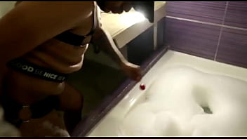 Preview 1 of Hoat Hinh Nhat Ban - vienes a mi ba&ntilde_era