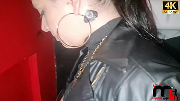 Preview 3 of Xxx Videos In Kannada Language - Fomos expulsas da balada por ficar peladas no balc&atilde_o do bar. Ap&oacute_s isso fui para o swing foder. Imperium Club - (Lalla Potira)