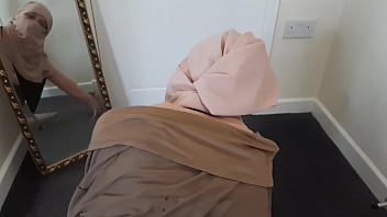 Preview 4 of Tragedi Cikupa - Big ass arab muslim girl in hijab roughly fucked un her wet pussy